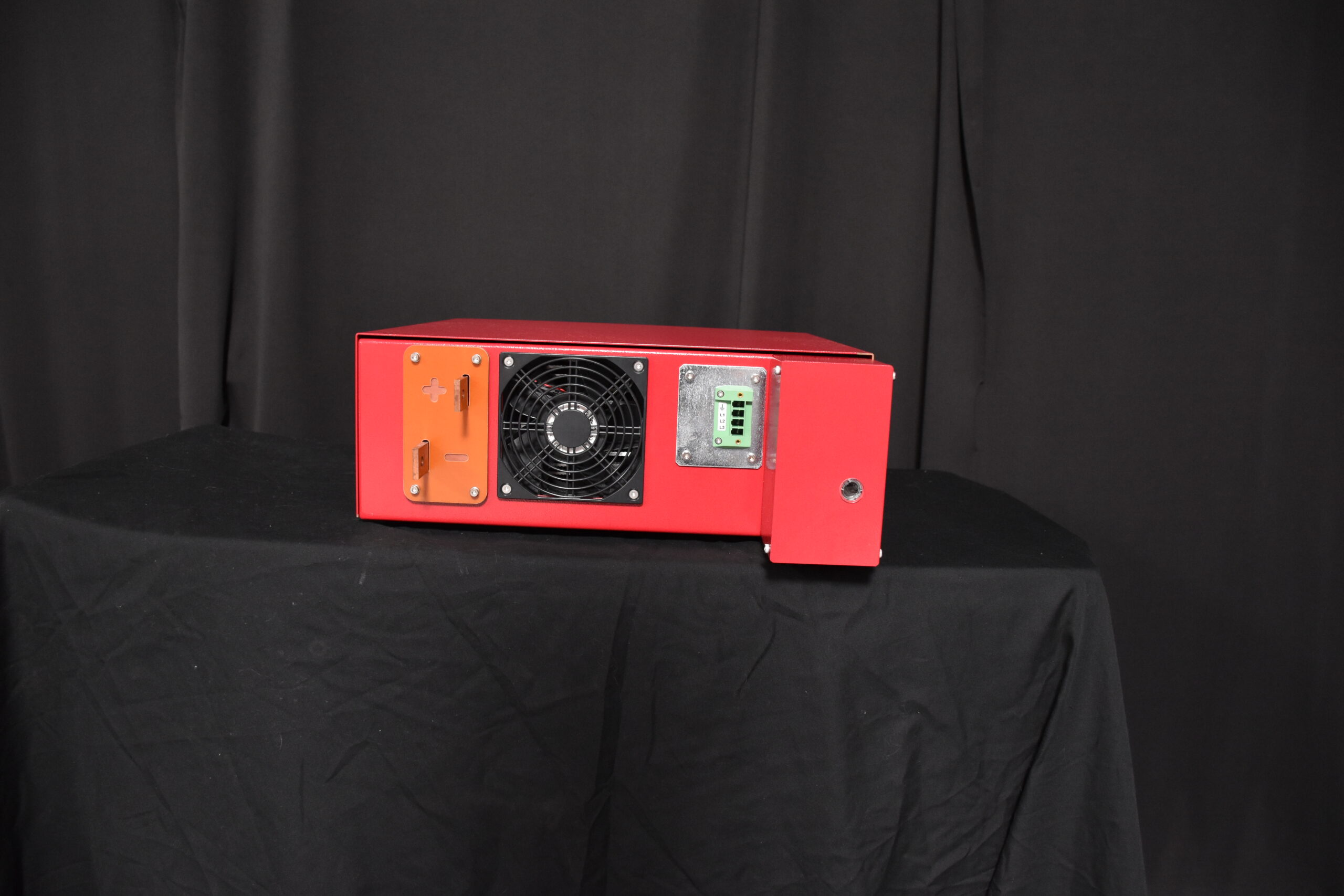 Q100_Rear-view