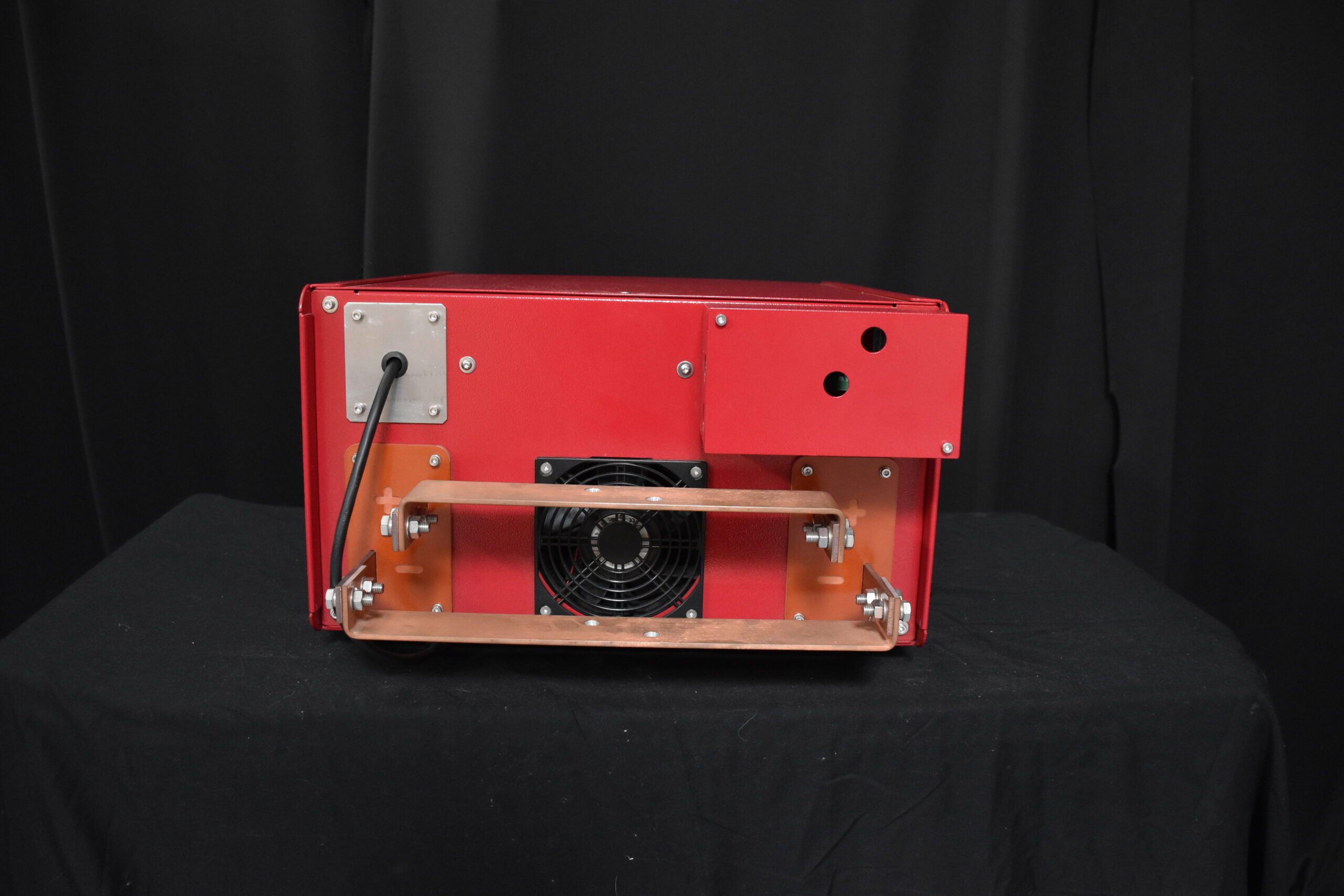 Q150 Desk Rear-view